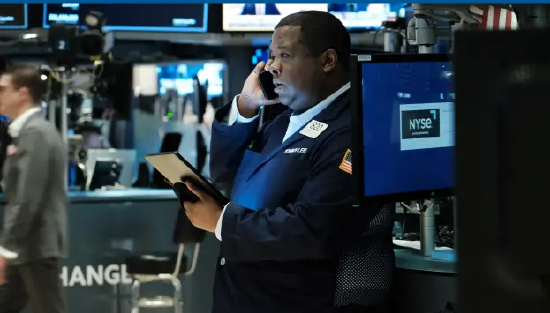 盘前：纳指期货涨1.07% 耐克跌11.7%